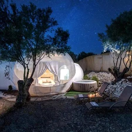Bubble Tent * Nea Moudhania